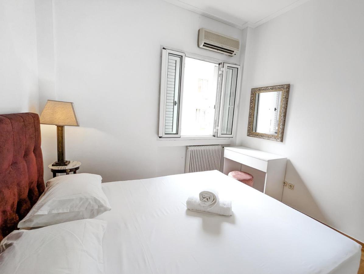 Victroria Grand Palace Apartment Athens Exterior photo